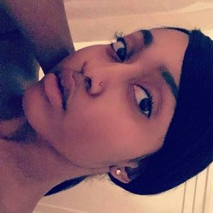 Meet your Posher, Lex